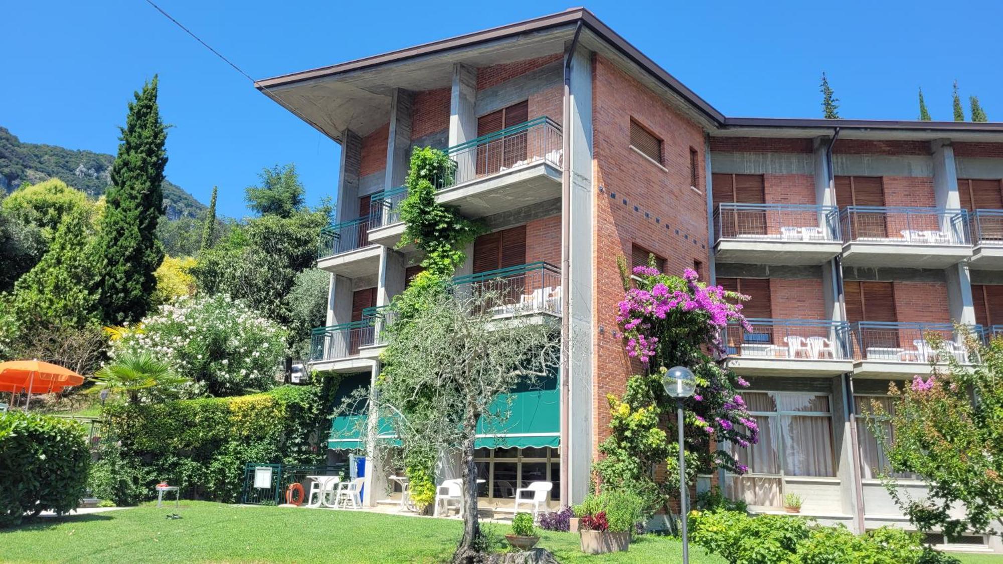 Hotel Gabbiano - Garda Lake Collection Exterior foto